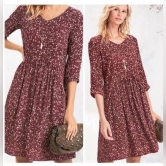 Garnet Hill Dresses & Skirts - Garnet Hill Burgundy Floral V-Neck Babydoll Midi Dress Size 8